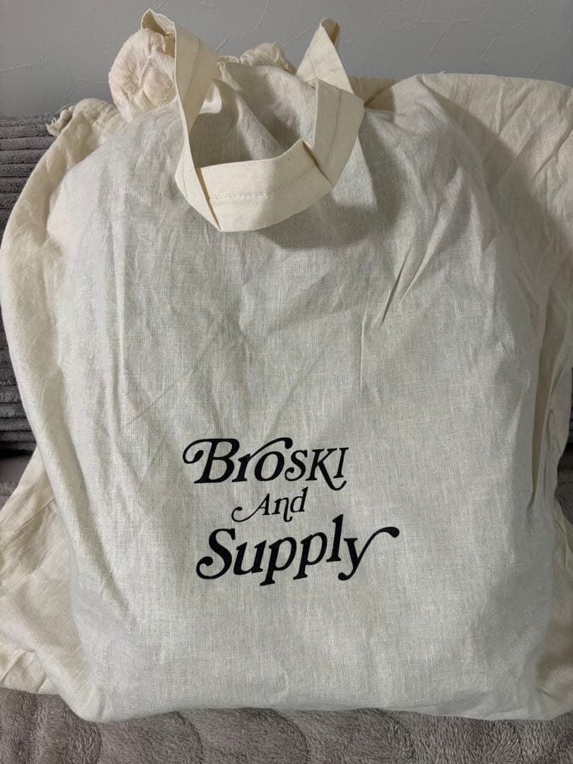 broski and supply 「canopy」