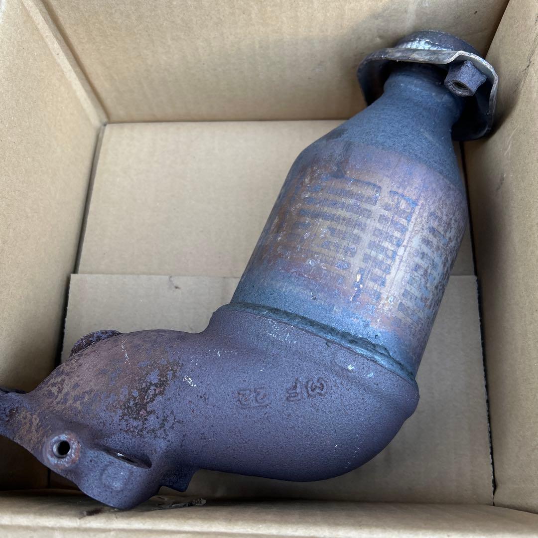 ダイハツ　EX コンバーター　触媒