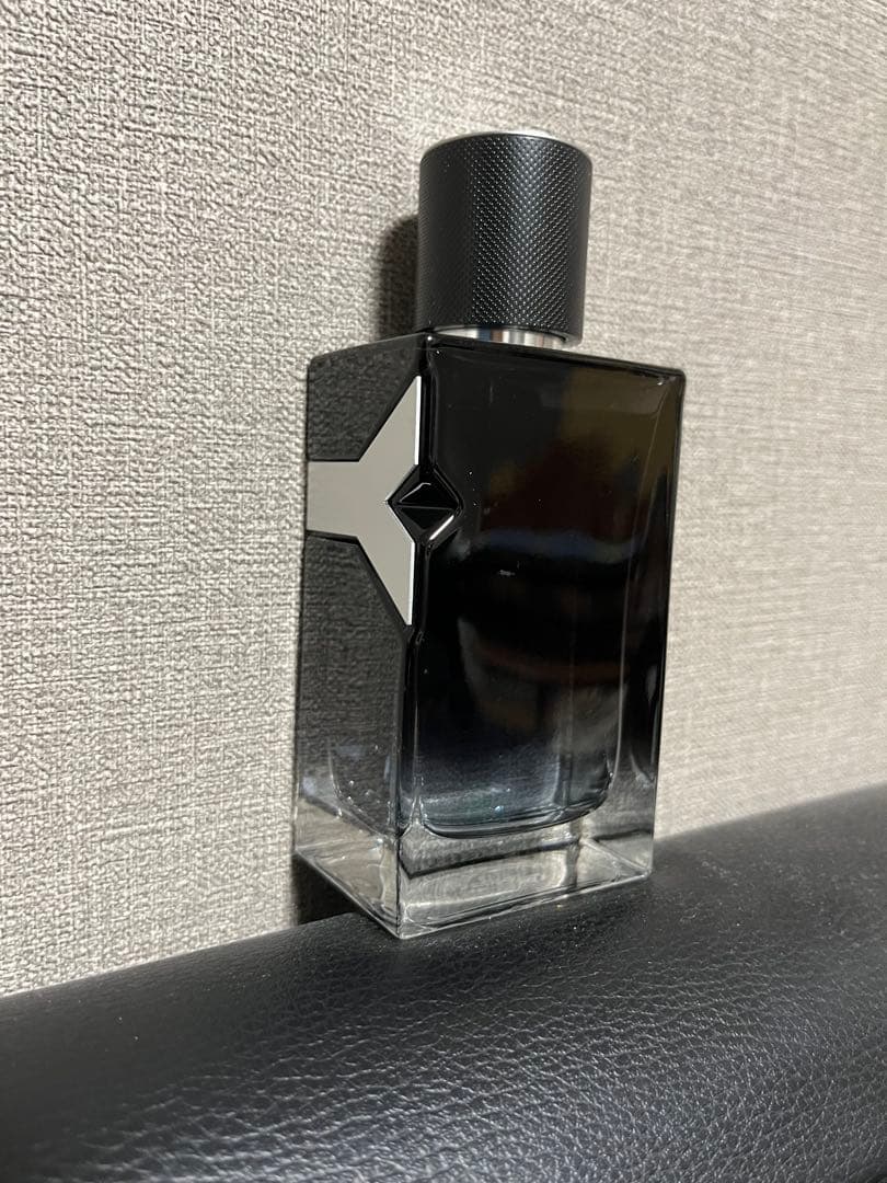 Yves Saint Laurent 100ml 香水　日本未発売サイズ