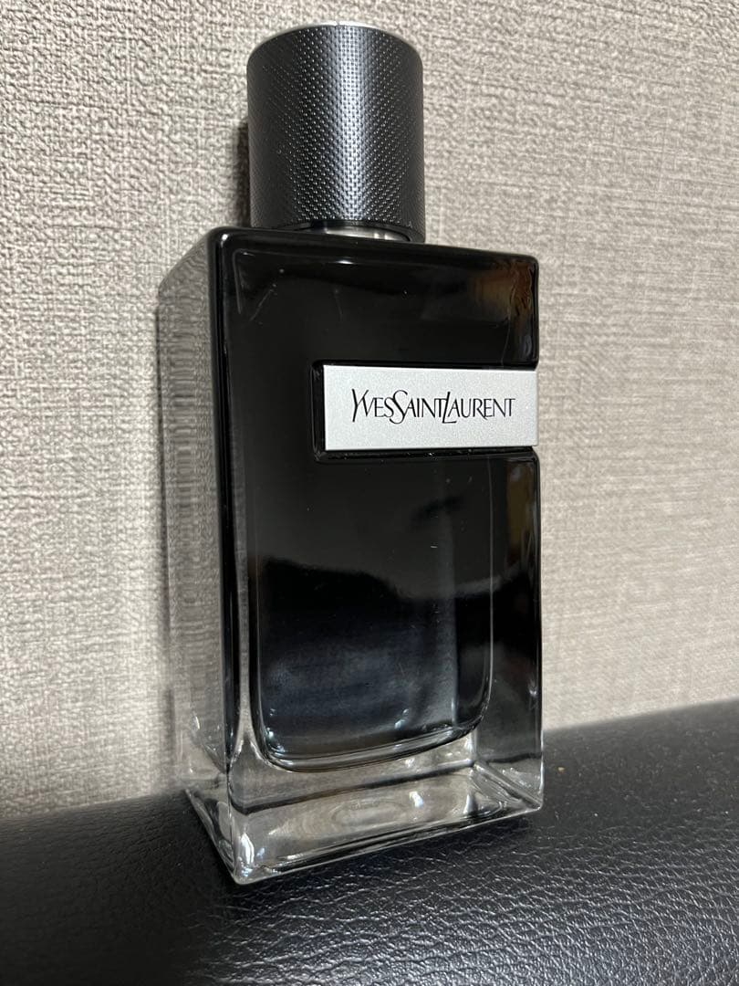 Yves Saint Laurent 100ml 香水　日本未発売サイズ