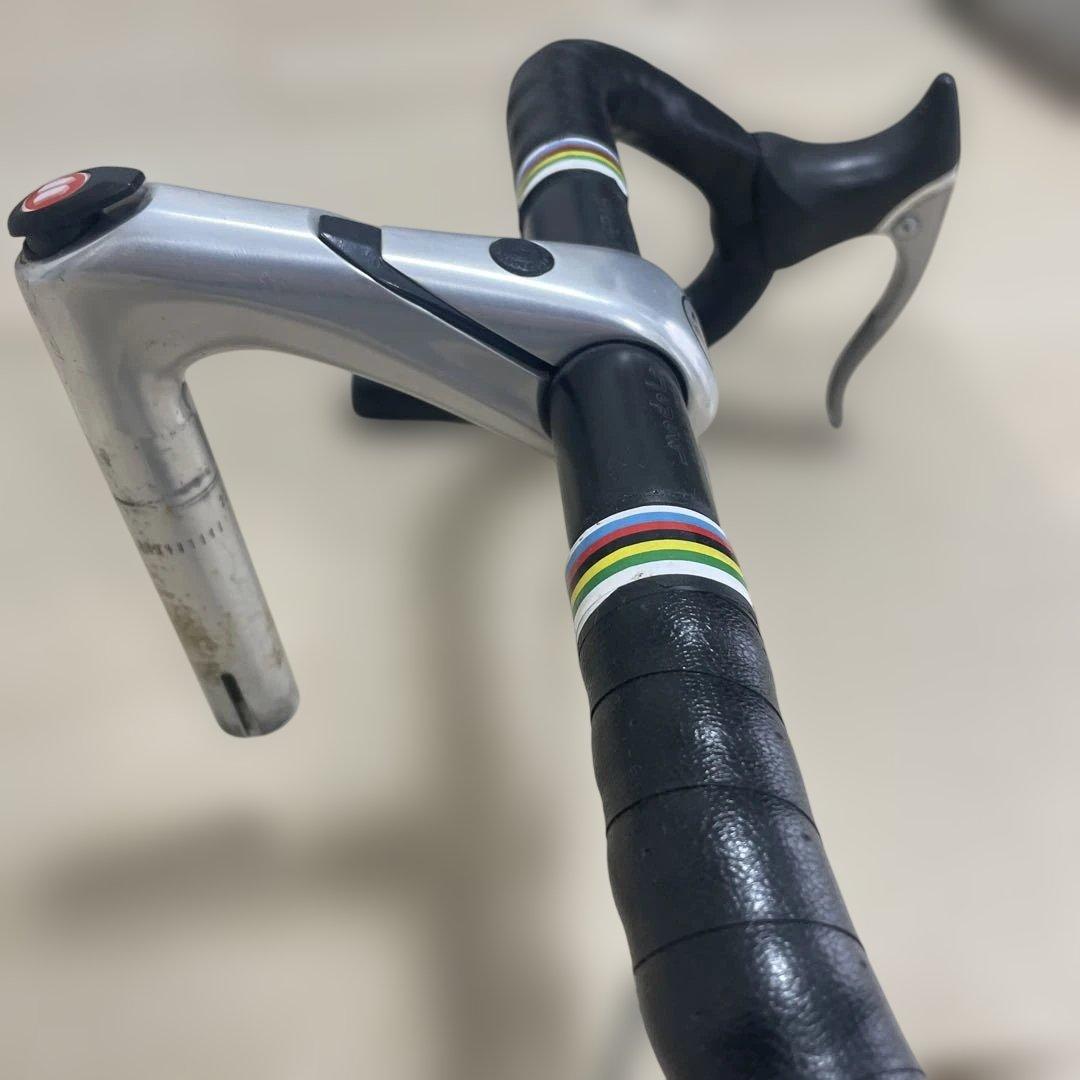 ロード用ハンドルバーとステムセットモドロ製