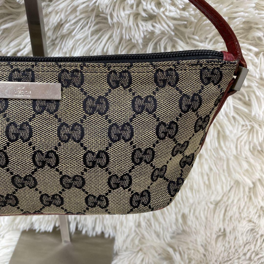 良品 GUCCI アクセサリーポーチ キャンバス GG柄 ロゴプレート　茶×赤