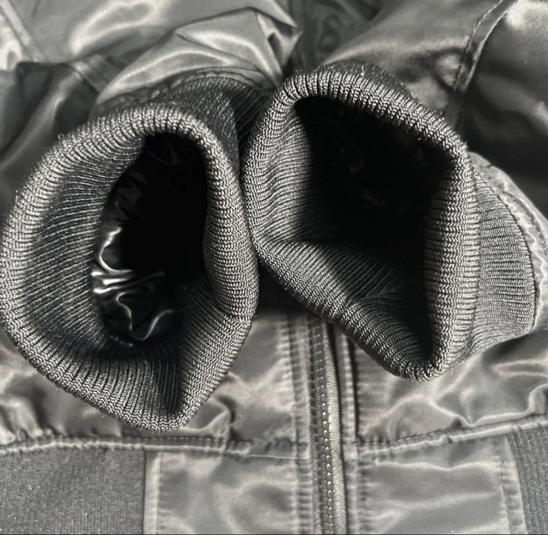 ユニクロ ハイブリッドダウン オーバーサイズ MA-1 ブルゾン