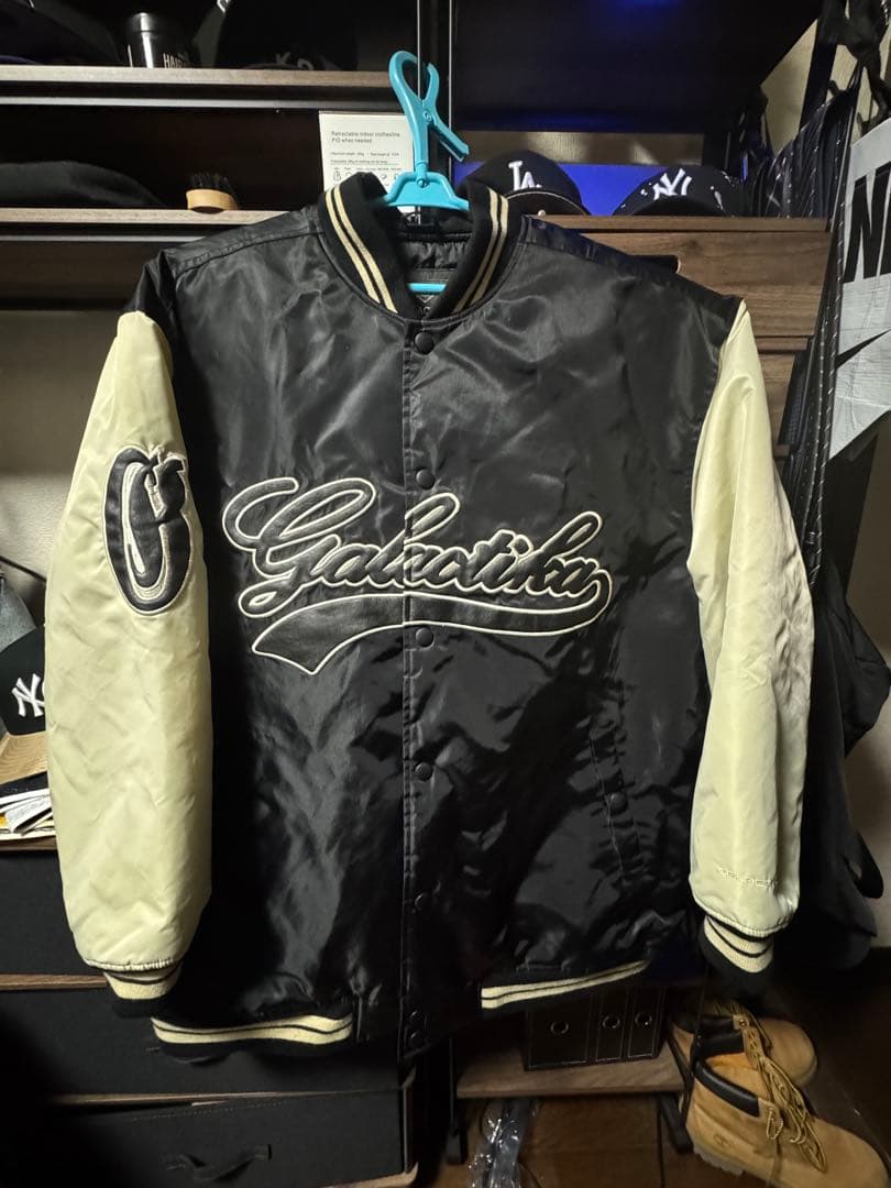 GALACTIKA JEANS スタジャン XXL 黒/ベージュ