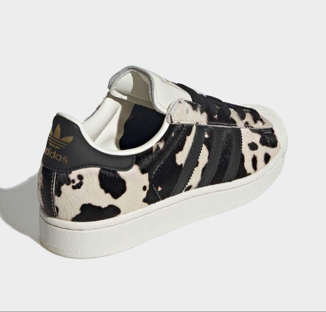 adidas スーパースター　ダルメシアン