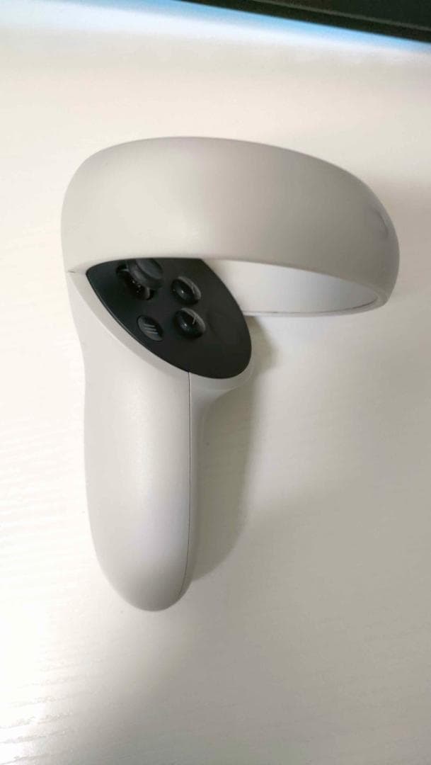 Quest2 コントローラー 左のみ