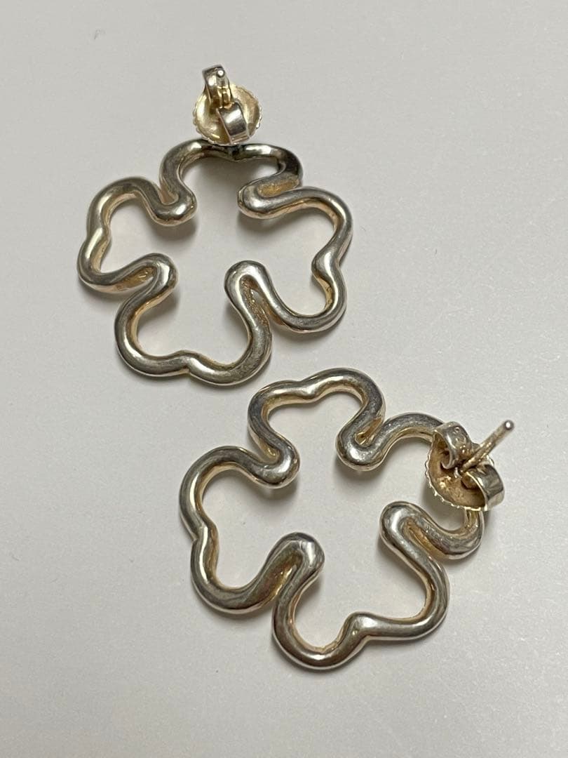 【良品】CHANELシャネル クローバー　シルバー　ピアス　❤︎