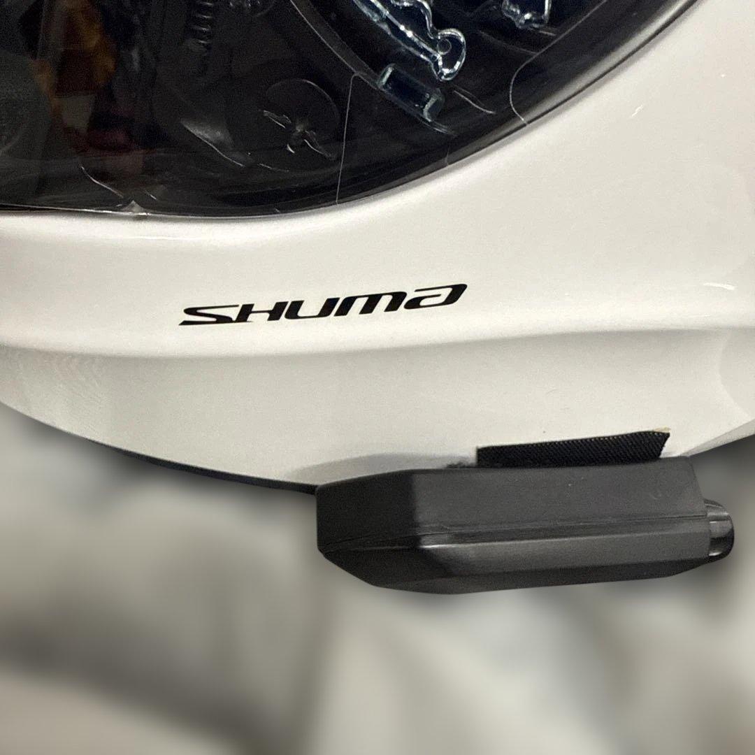 送料無料Kabuto SHUMA フルフェイスヘルメット ホワイト　Mサイズ