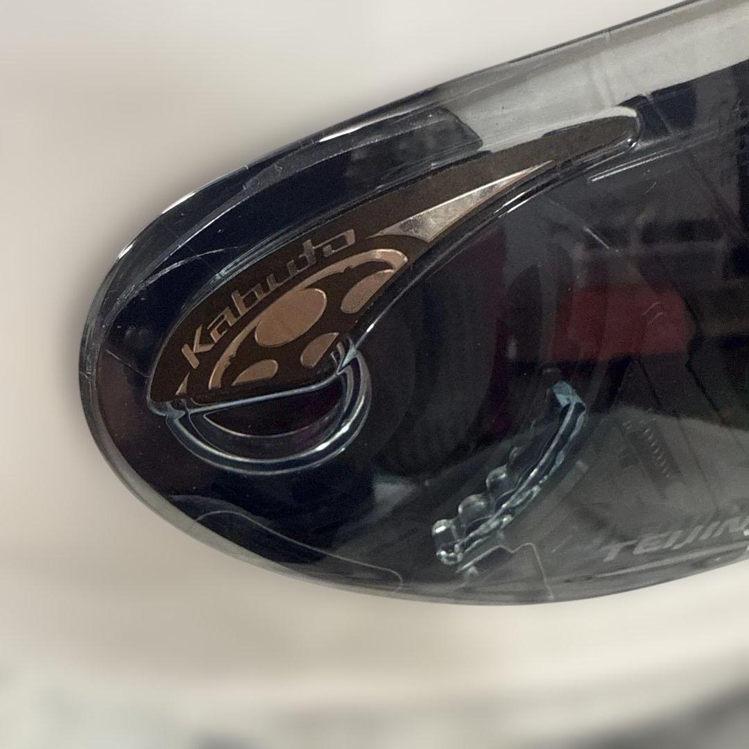 送料無料Kabuto SHUMA フルフェイスヘルメット ホワイト　Mサイズ