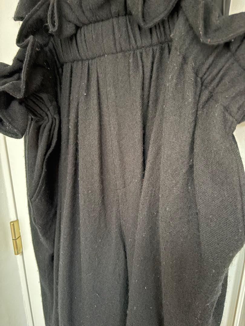 noir kei ninomiya フリルデザイン 黒オールインワン