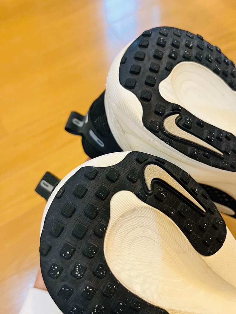 Nike ランニングシューズ・ズームボメロ18・ブラック・美品