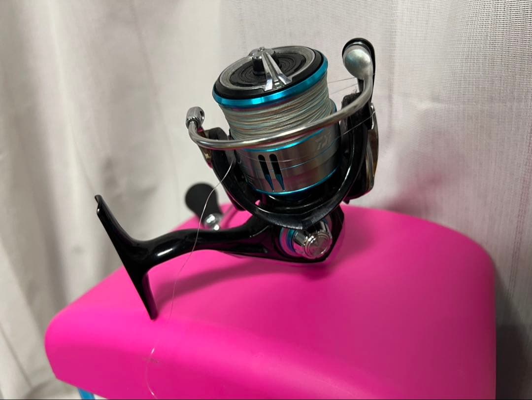 エメラルダスリール エギングリール