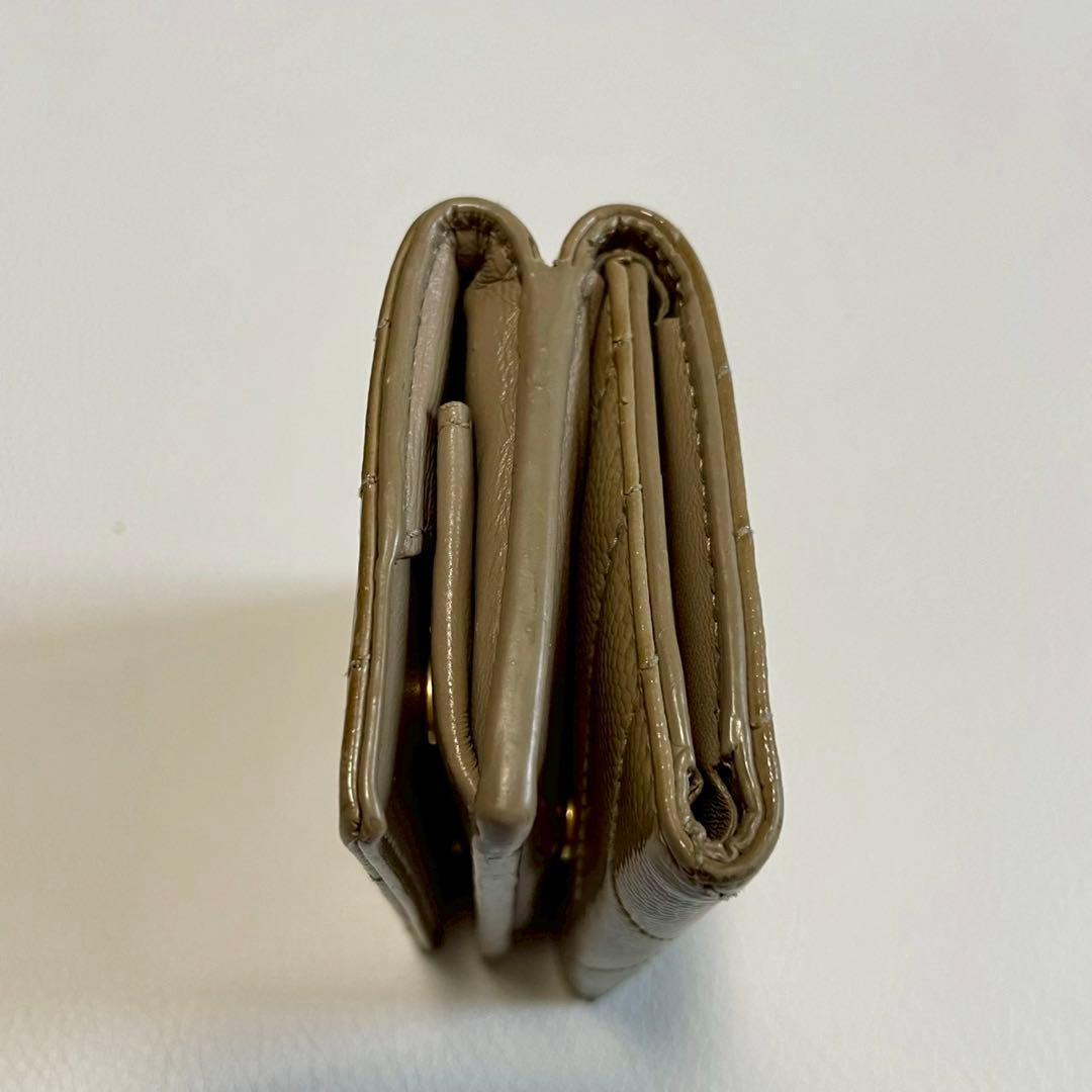 【サンローラン】三つ折財布 キルティング ベージュ ロゴ 金具