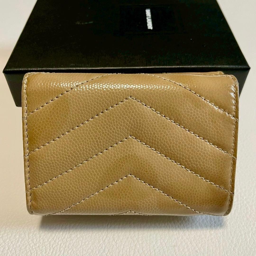 【サンローラン】三つ折財布 キルティング ベージュ ロゴ 金具