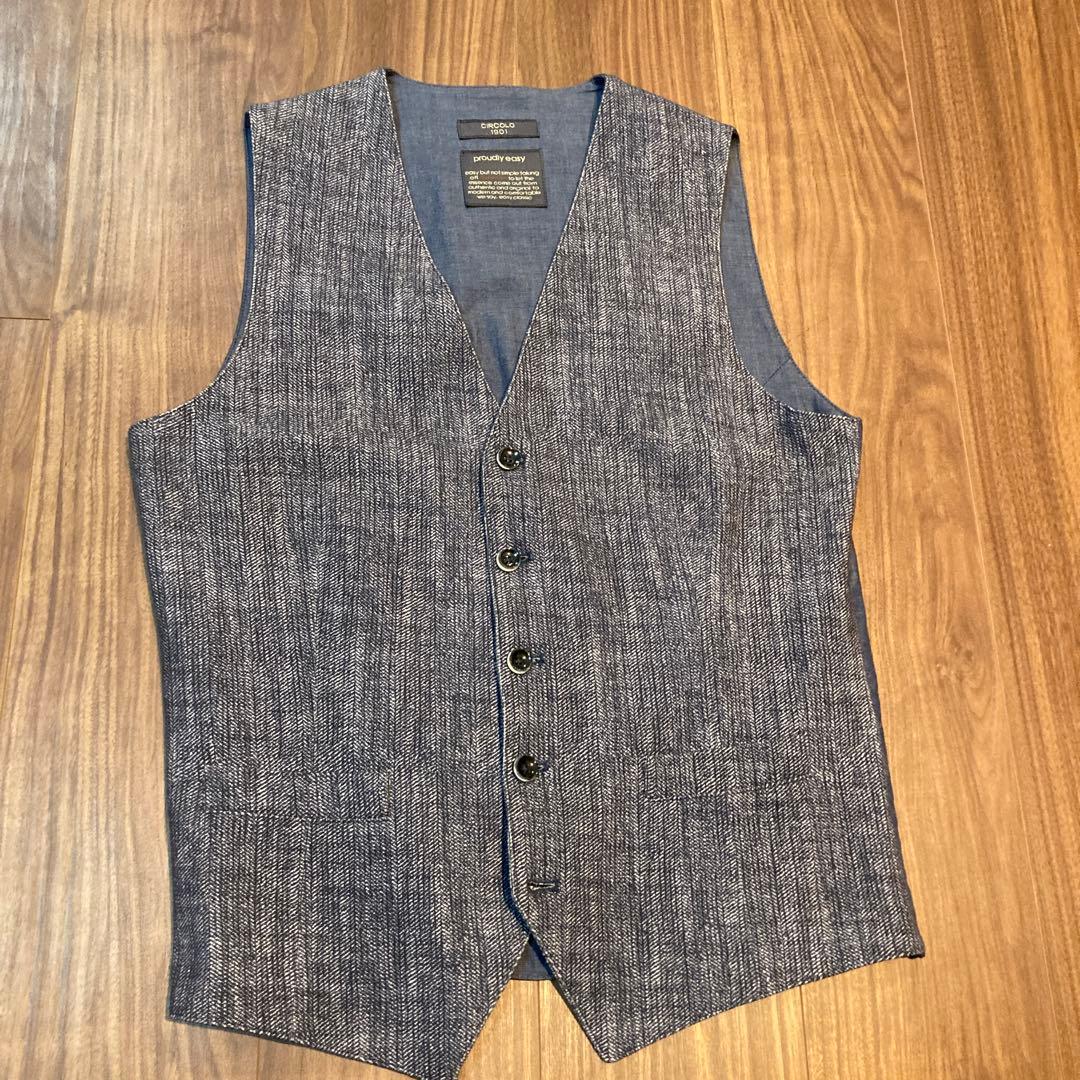 Circolo 春夏　サイズ42 ヘリンボーン柄　ネイビー 3ピース　ジャケット