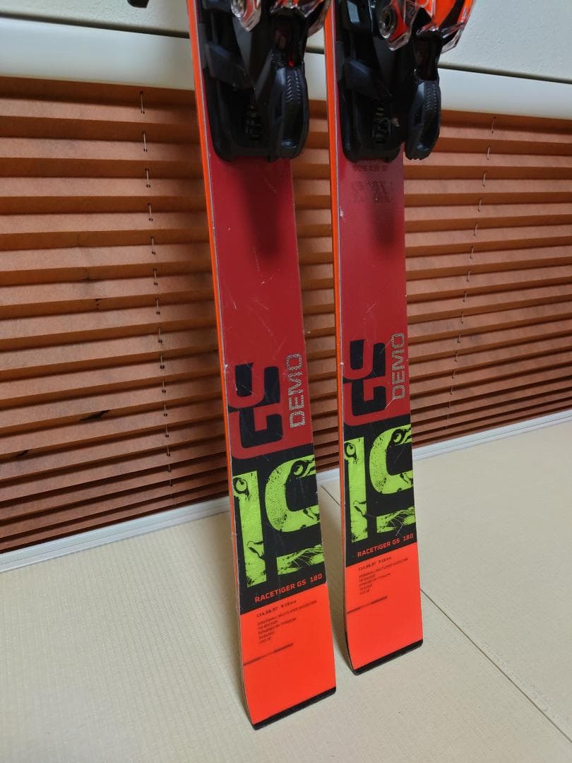 フォルクル　レースタイガー　RACETIGER GS DEMO　180cm
