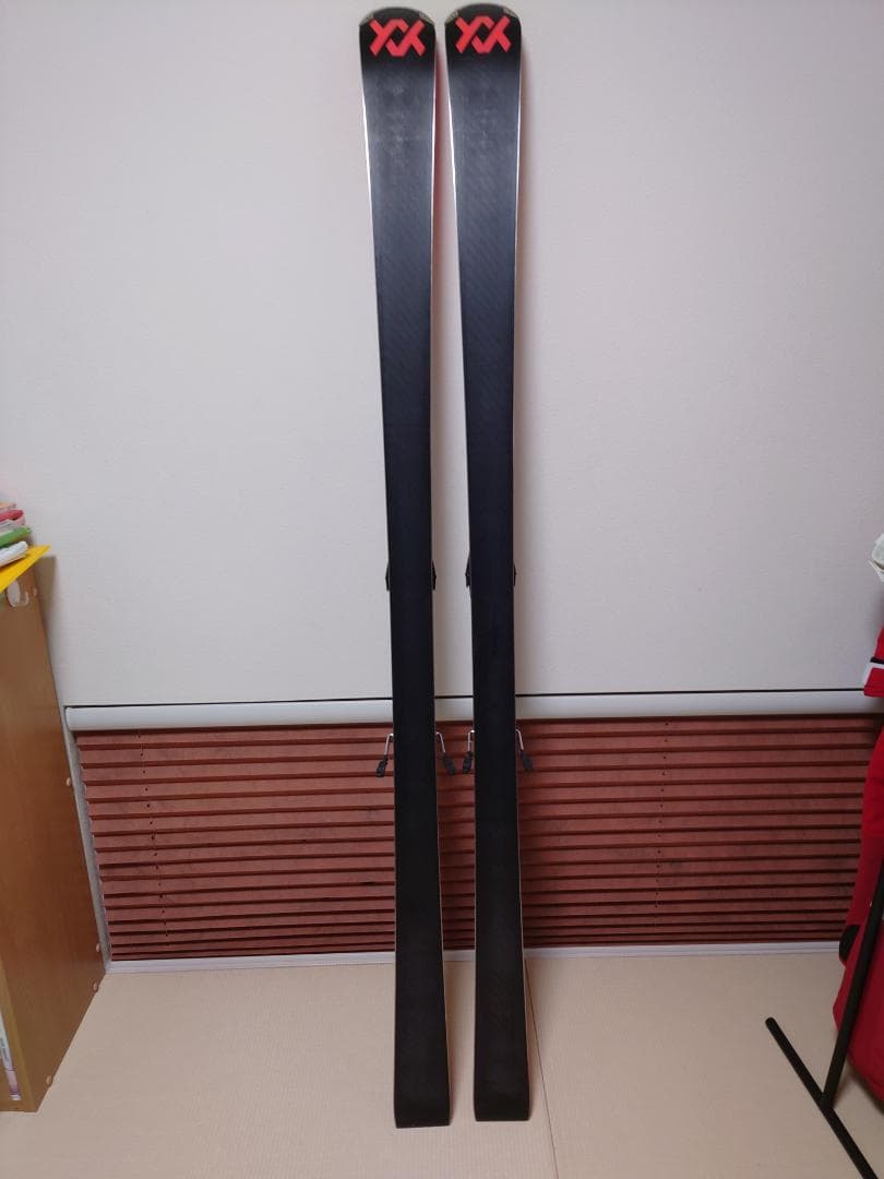 フォルクル　レースタイガー　RACETIGER GS DEMO　180cm