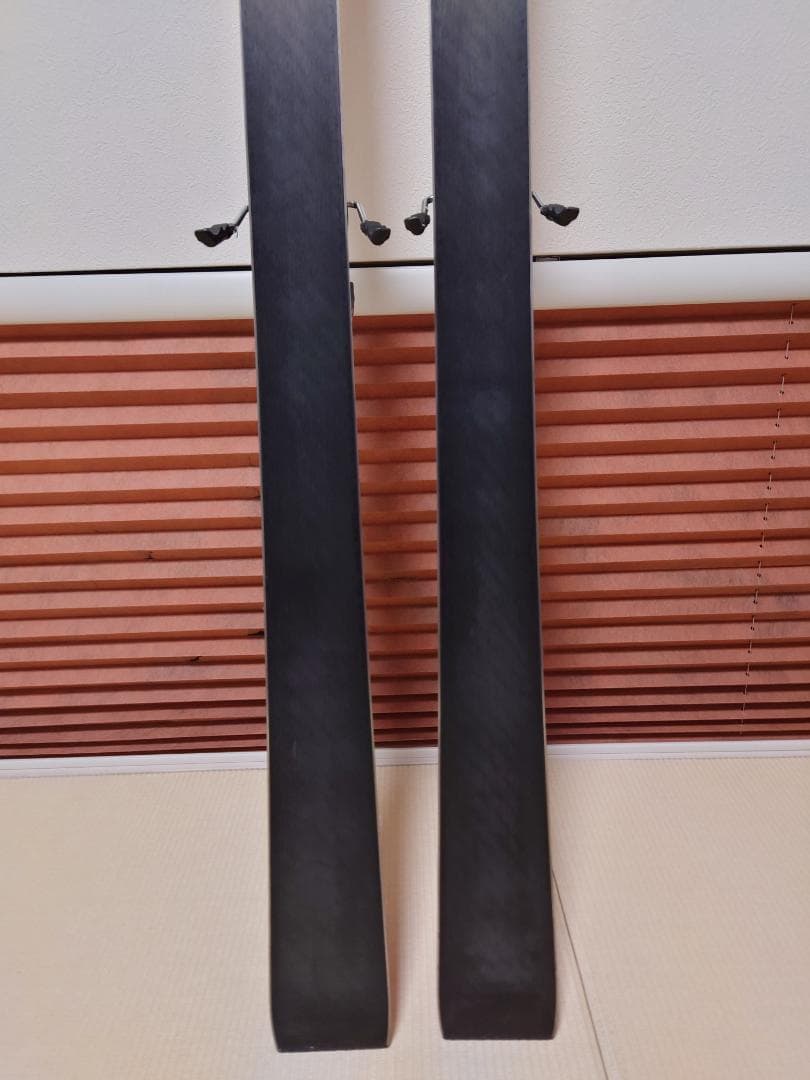 フォルクル　レースタイガー　RACETIGER GS DEMO　180cm