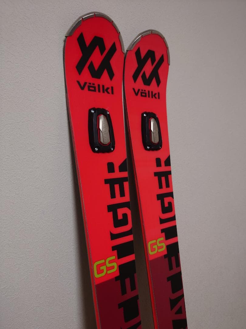 フォルクル　レースタイガー　RACETIGER GS DEMO　180cm