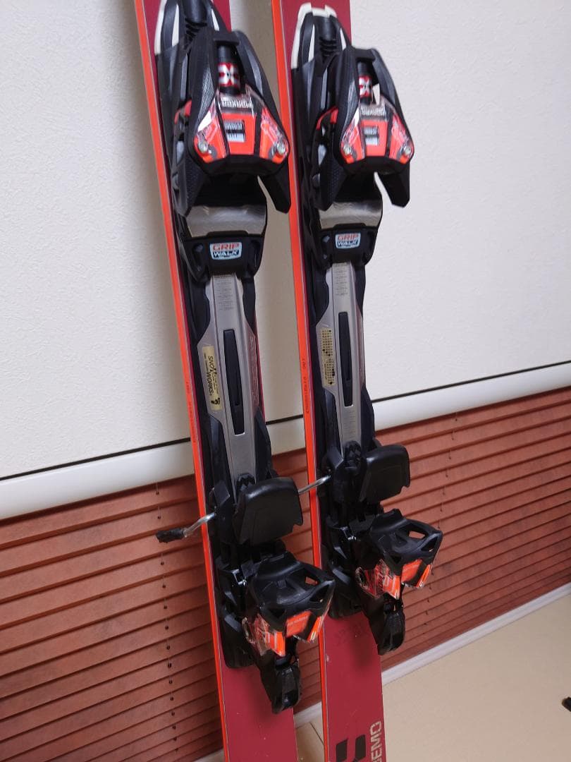 フォルクル　レースタイガー　RACETIGER GS DEMO　180cm