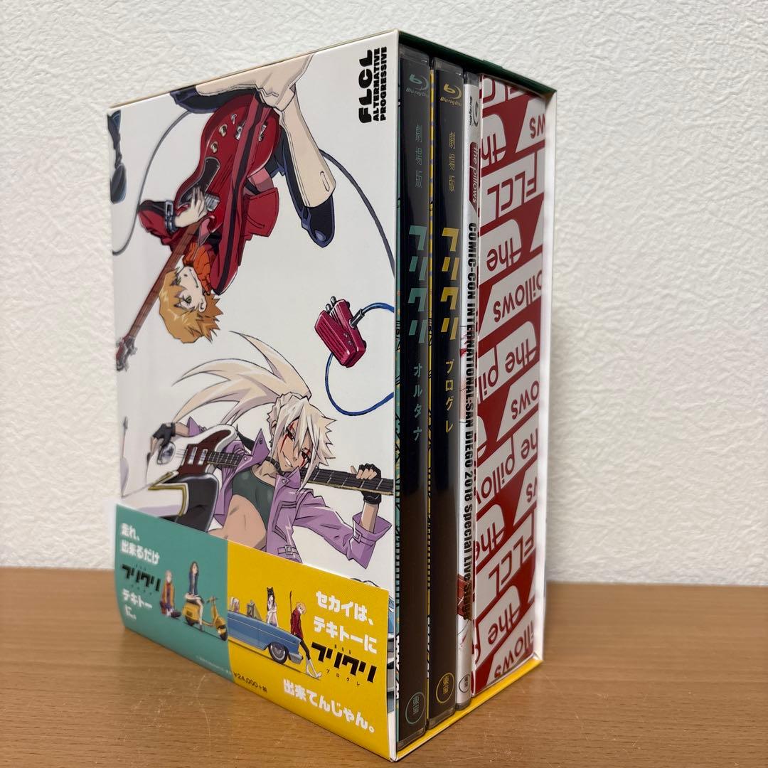 劇場版「フリクリ オルタナ/プログレ」Blu-ray BOX〈初回限定生産版・…