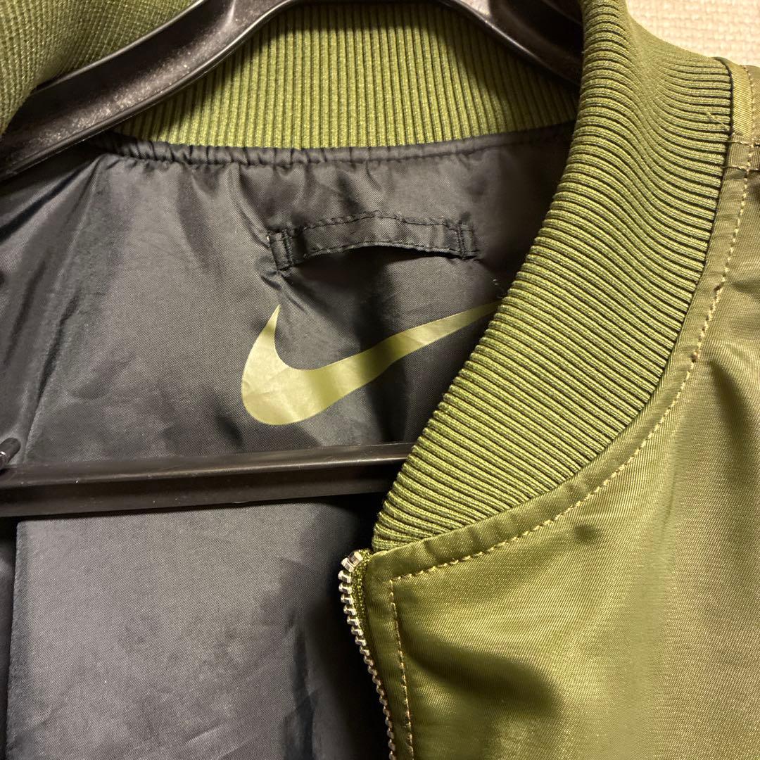 Nike MA-1ジャケット オリーブグリーン