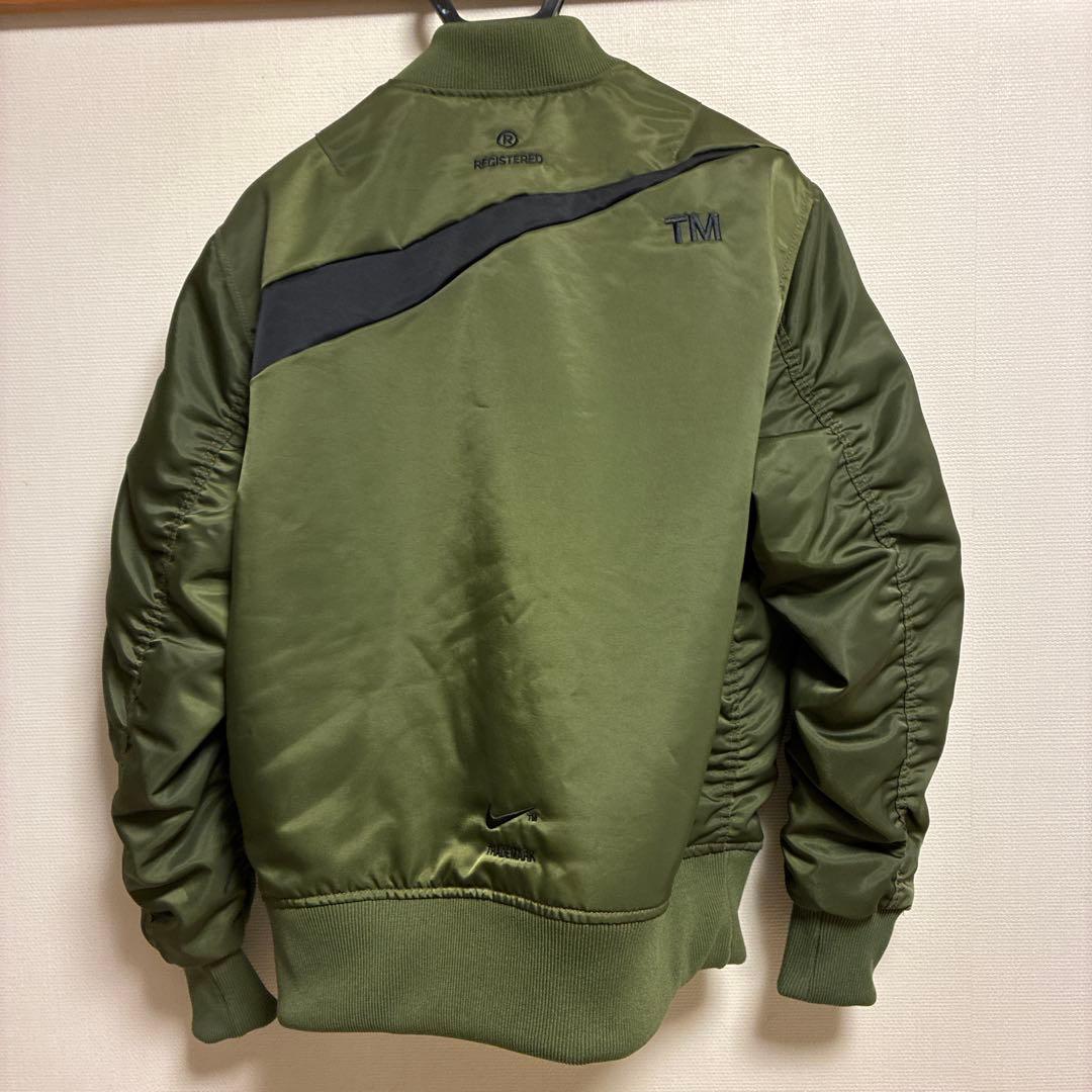Nike MA-1ジャケット オリーブグリーン
