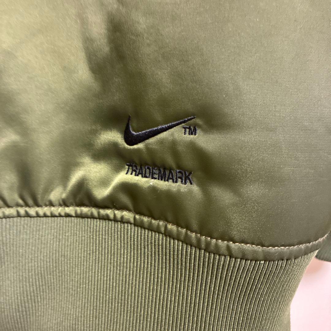 Nike MA-1ジャケット オリーブグリーン