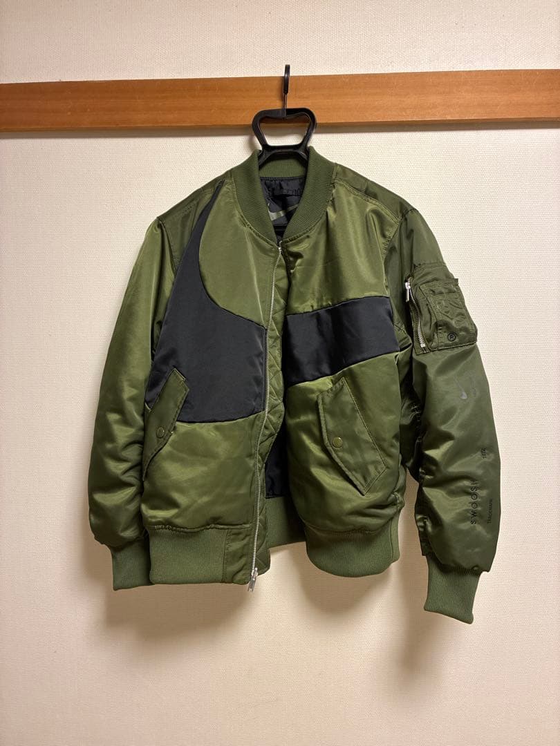 Nike MA-1ジャケット オリーブグリーン