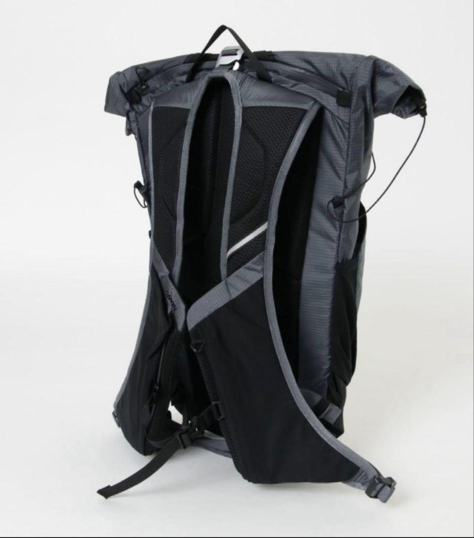 SALOMON リュック　ACS 20