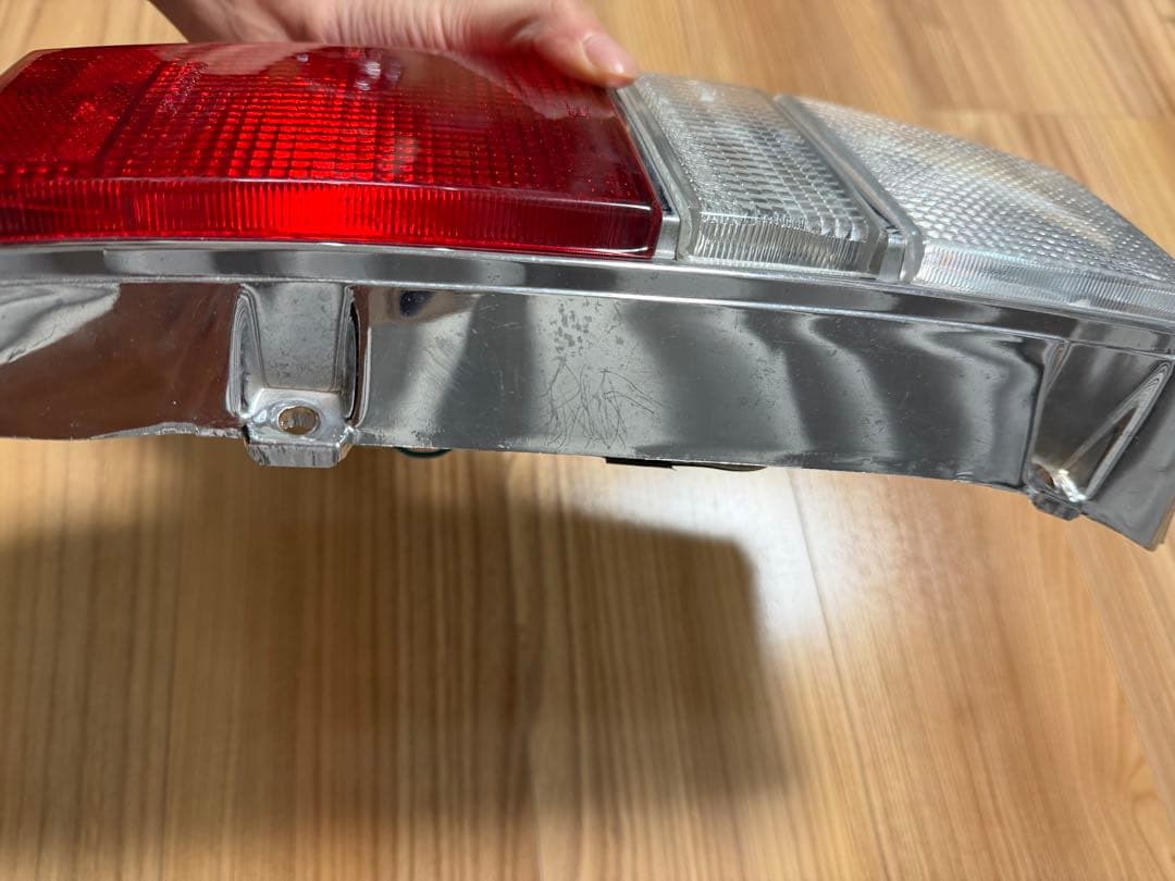 マークIIワゴン赤白LEDテールランプ