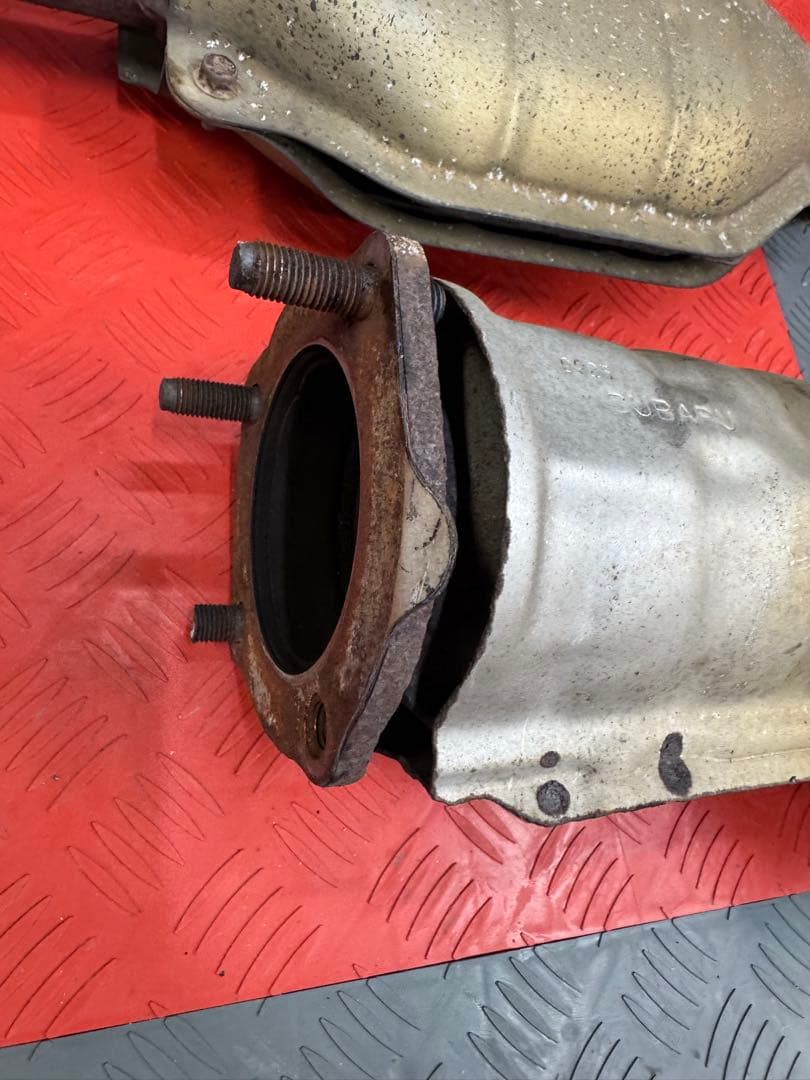 スバル RV1 プレオ 2個Set エキマニ 触媒 キャタライザー コンバーター