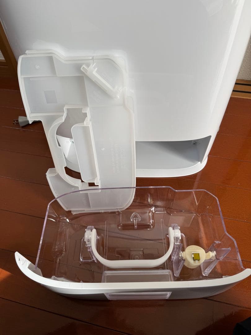 F-YZX60B Panasonic 除湿機 ホワイト