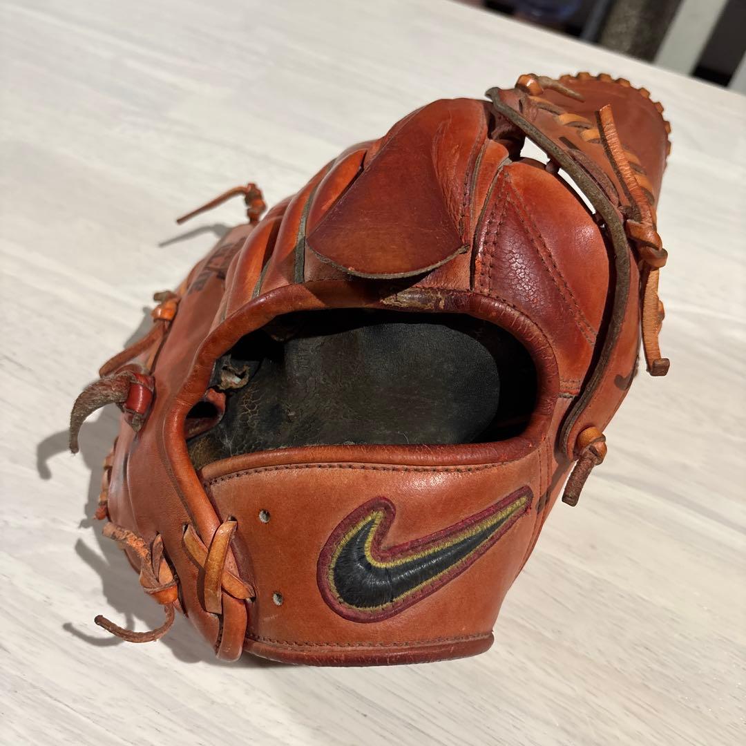 Nike ダイヤモンドエリート 硬式グローブ オレンジ