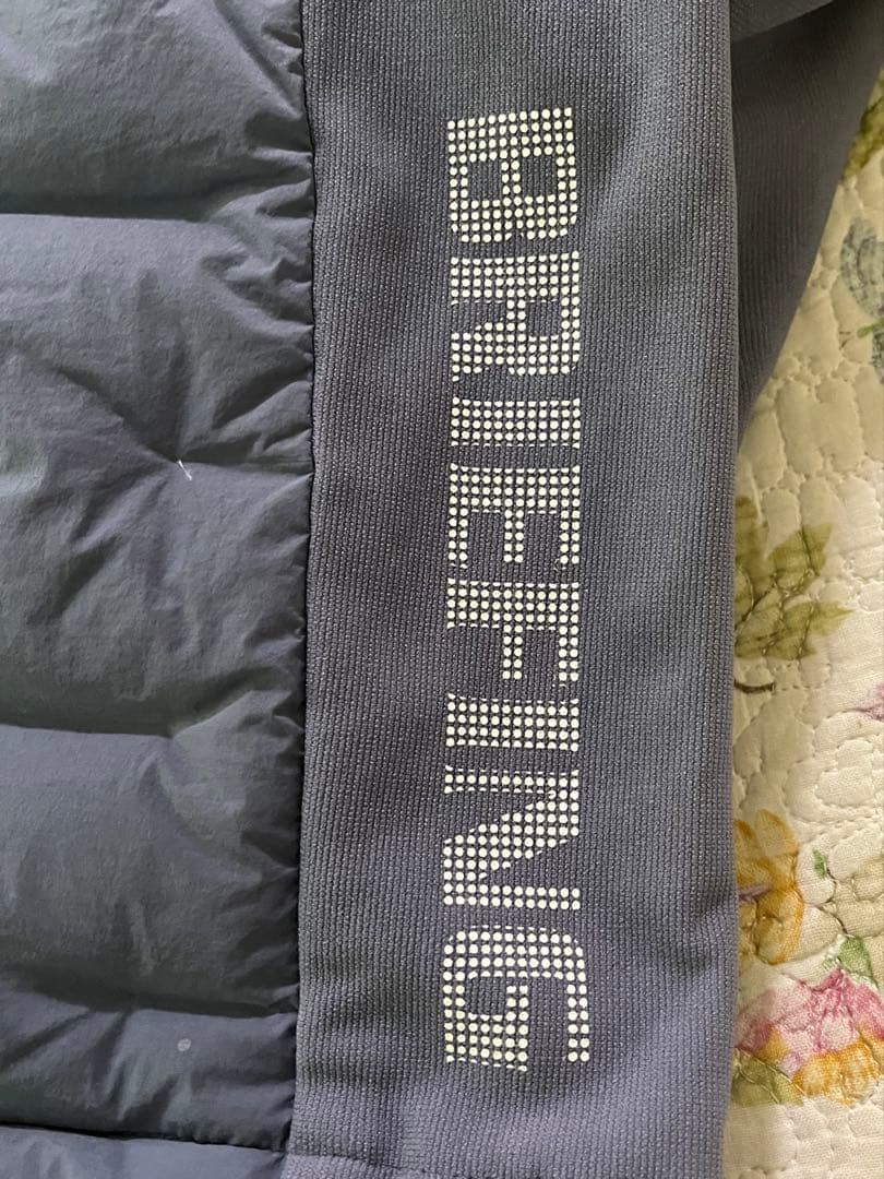 BRIEFING フード付きハイブリッドダウン