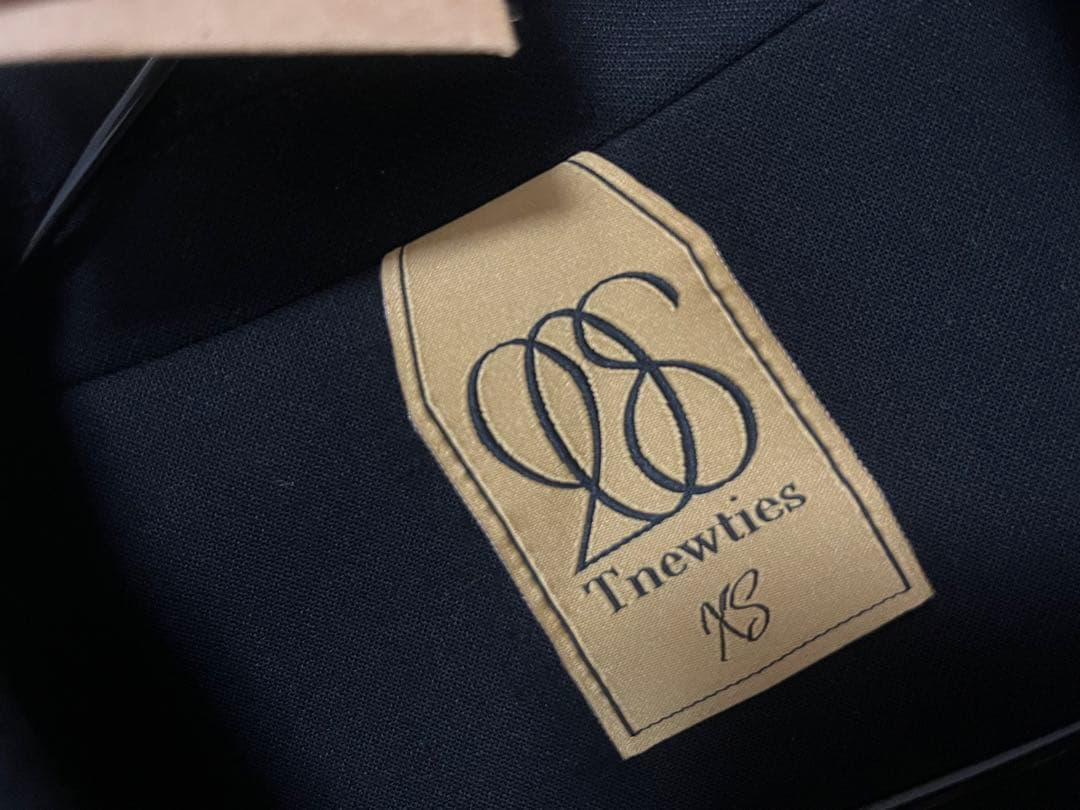 【値下げしました】tnewties xs ジレ　コート　トレンチ