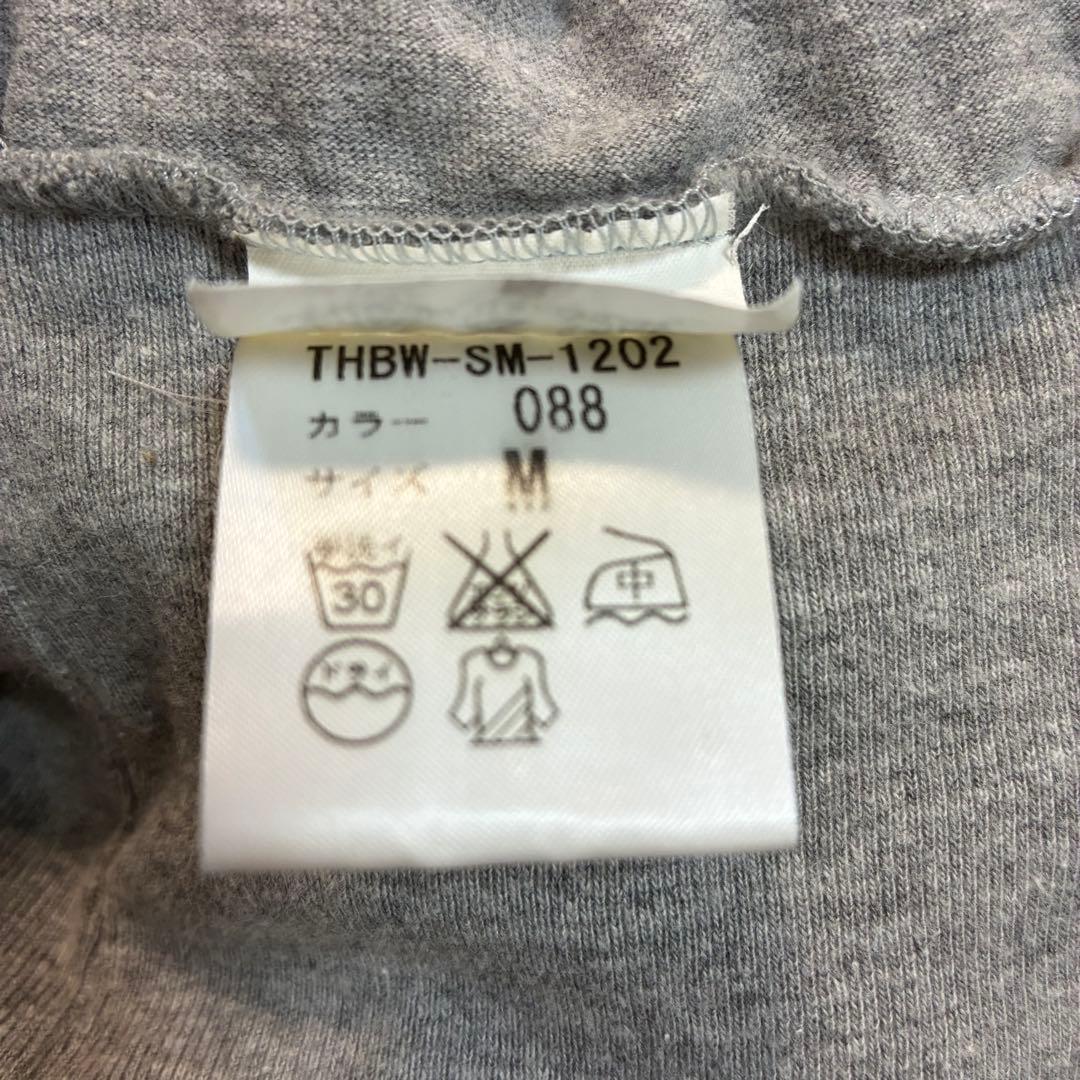 ベルンハルトウィルヘルム グレー 蝶と花の刺繍 半袖トップス