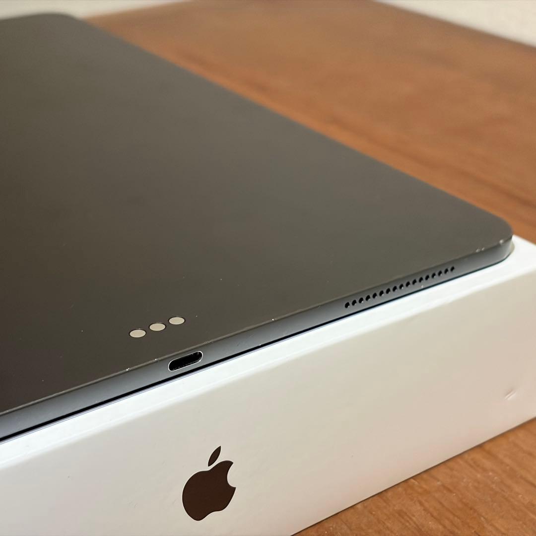 Pencil付　iPad Pro 12.9 第4世代 256GB スペースグレー