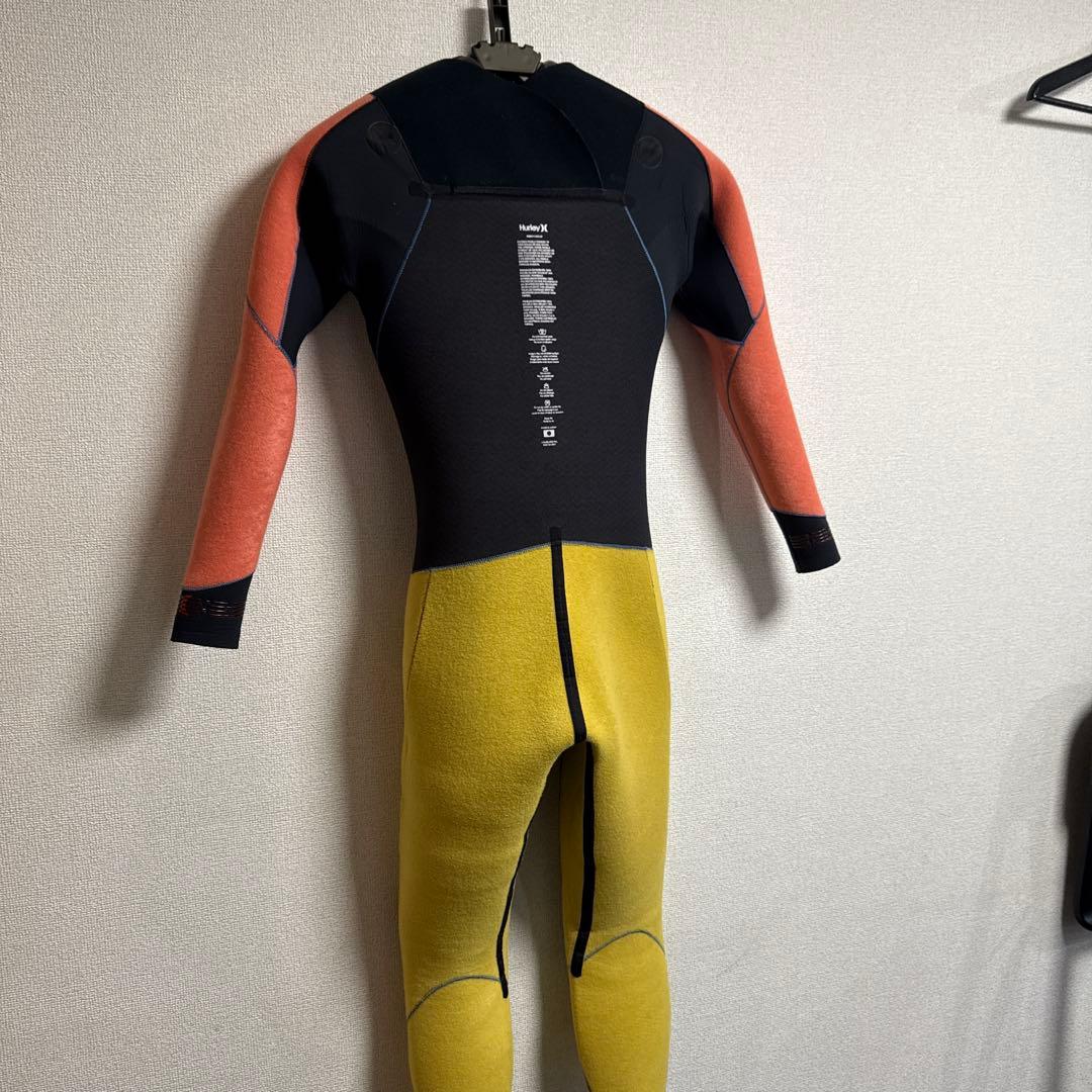 美品　日本製_Hurley ロンハーマン　ウエットスーツセミドライ4mm/3mm