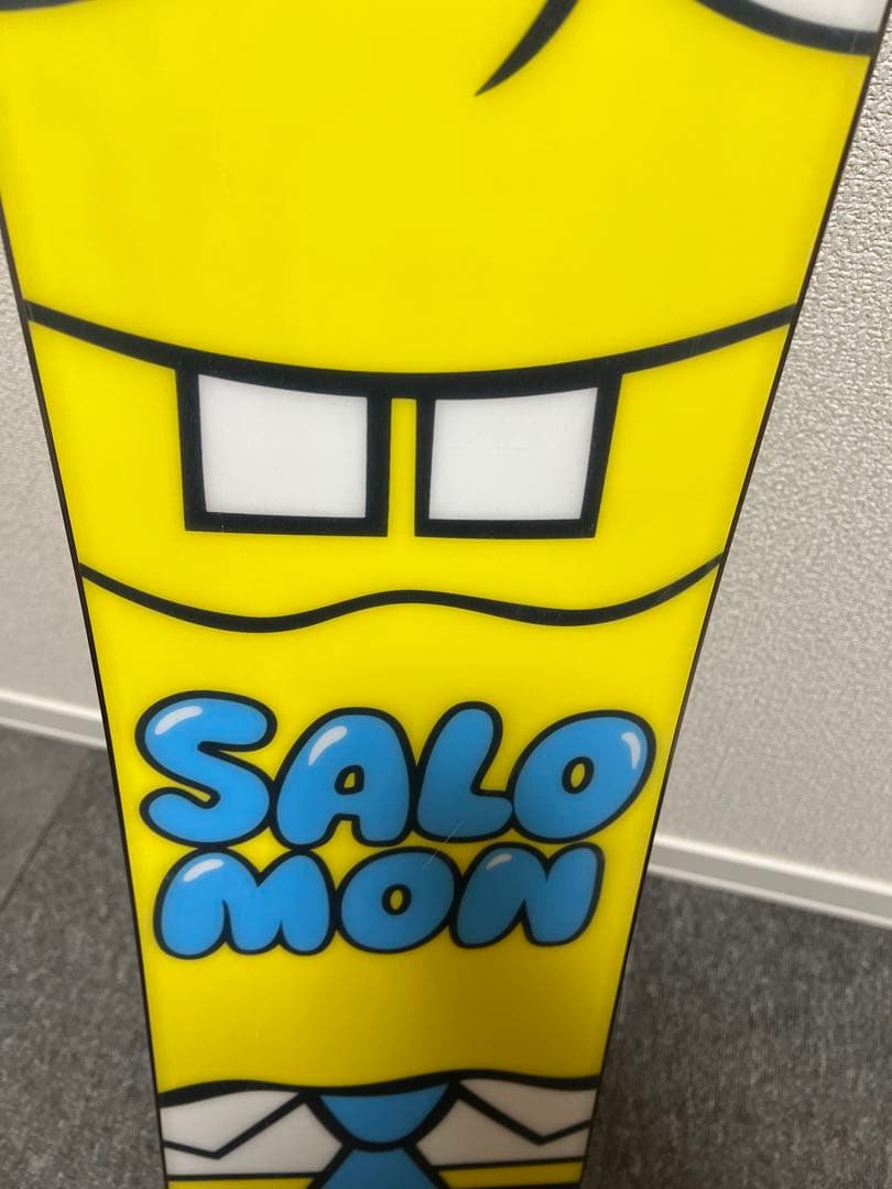 早い物勝ち！　スポンジボブ ボード 100cm ＋burtonバイン