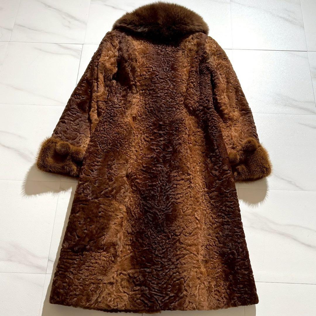 デザイン性◎デミバフミンク アストラカン カラーフォックス ロングコート