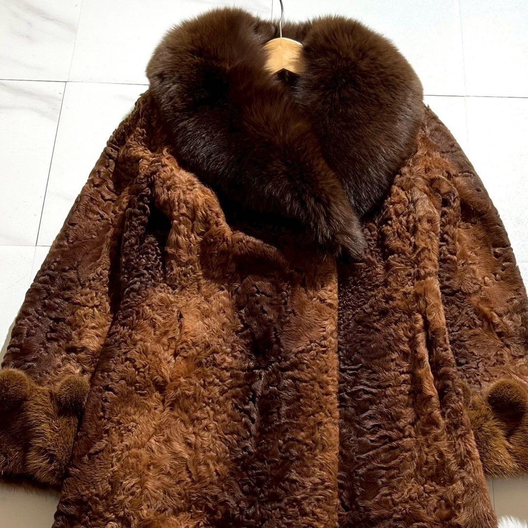 デザイン性◎デミバフミンク アストラカン カラーフォックス ロングコート