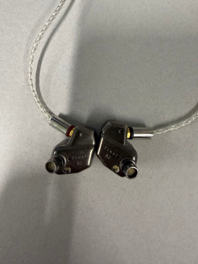 final B2 c106シルバーコートケーブル