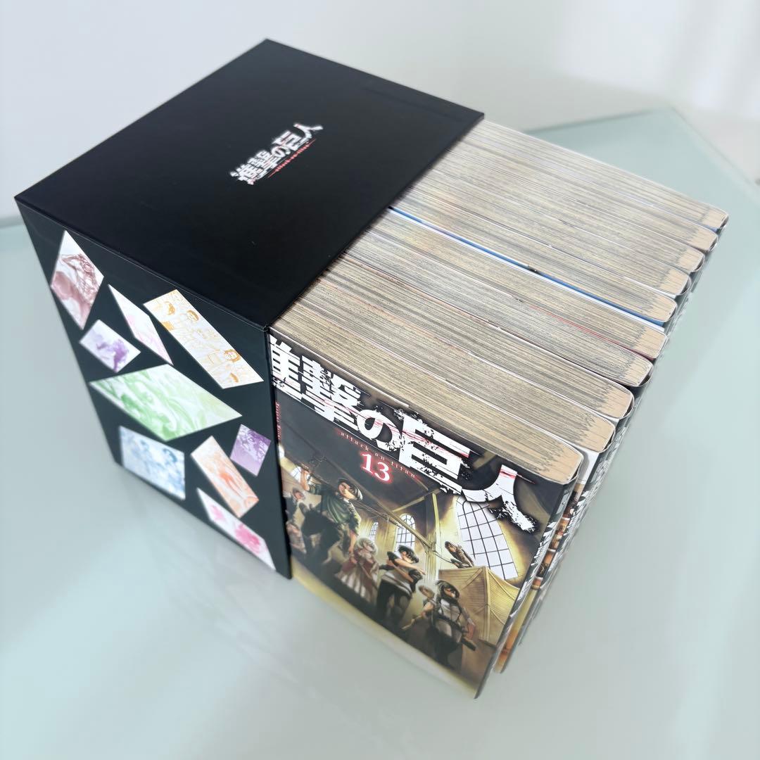 「進撃の巨人」全巻＋関連本＋α