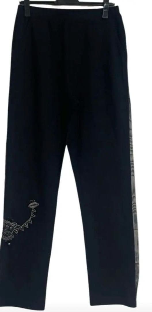 新品アルベロベロブタちゃん刺繍ジュエル素敵黒楽々ウエストゴムパンツサイズL豪華