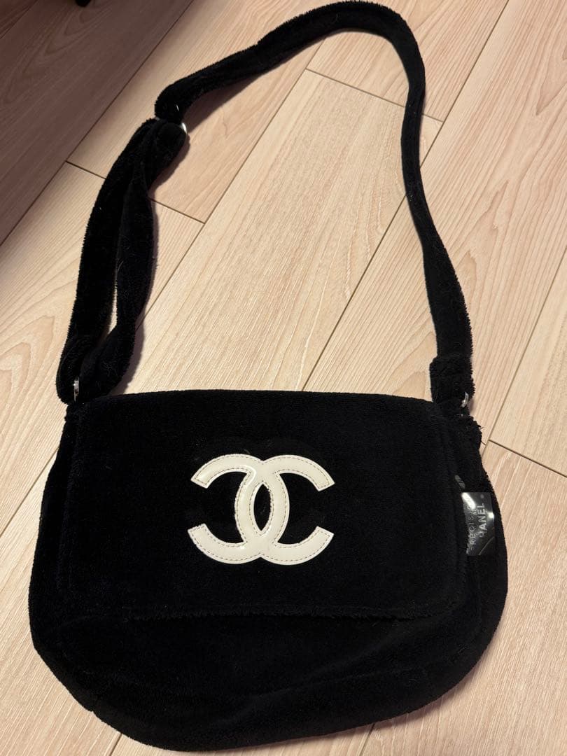 シャネル　ノベルティ　ショルダーバッグ　ブラック