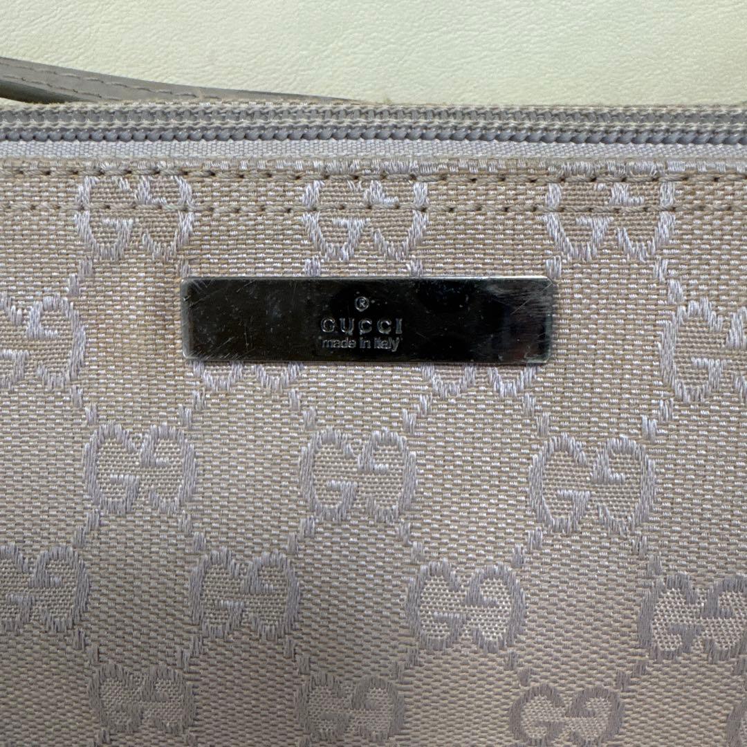 【美品】GUCCI グッチ アクセサリーポーチ GGキャンバス ハンドバッグ