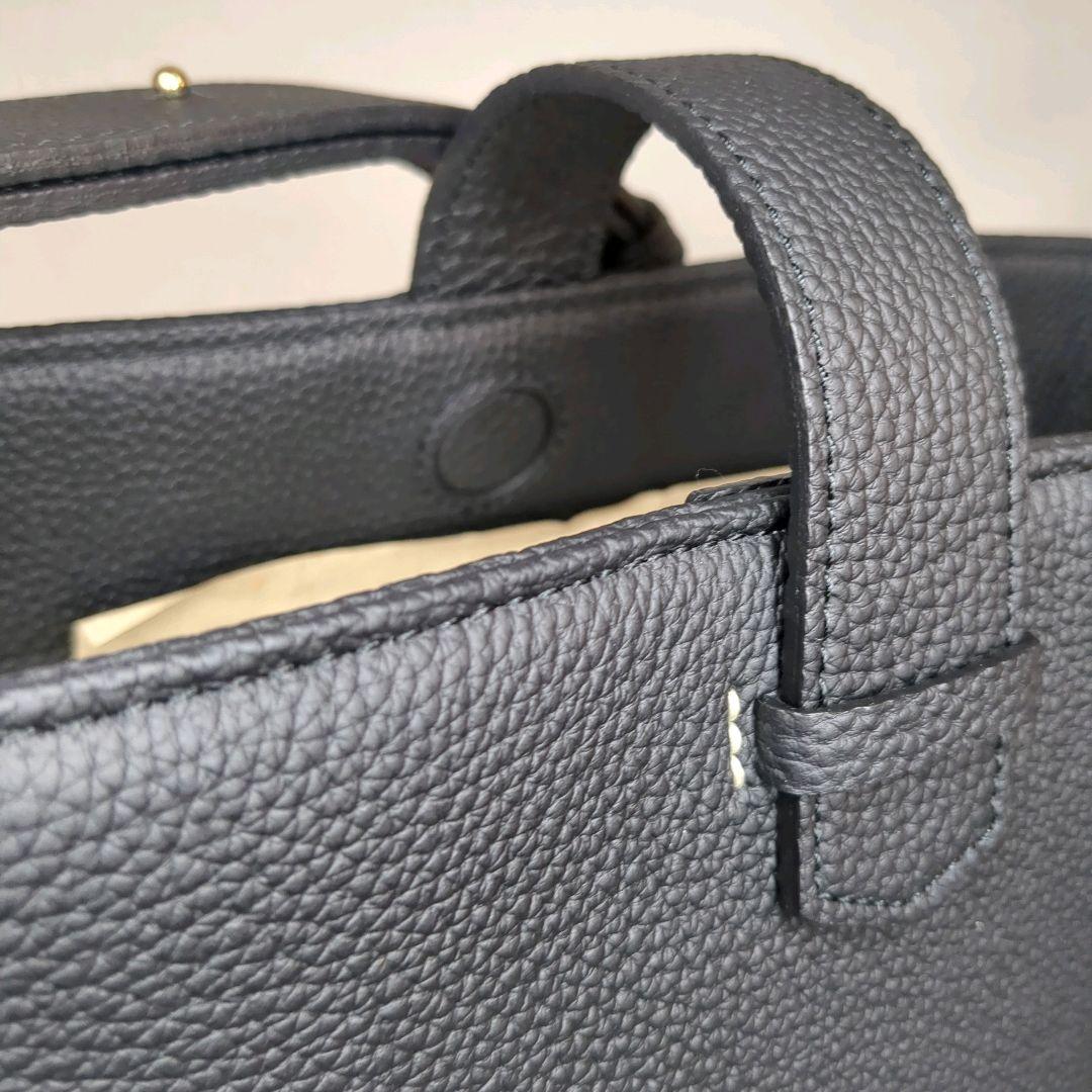 m未使用級☆Epoi リツ ブラック レザー ショルダーバッグ エポイ