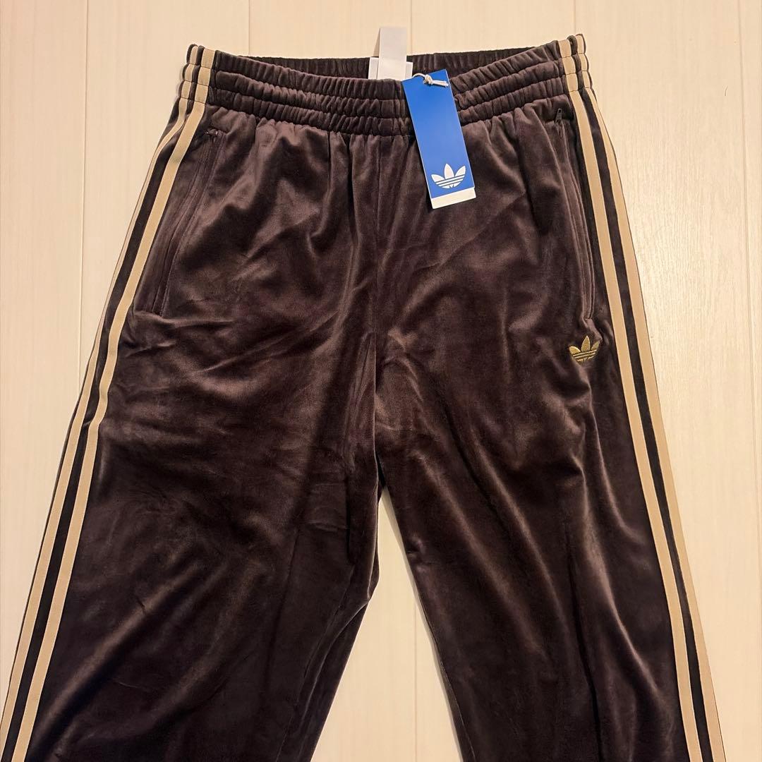 【新古品】adidas originals ベロア ファイヤーバード 上下セット