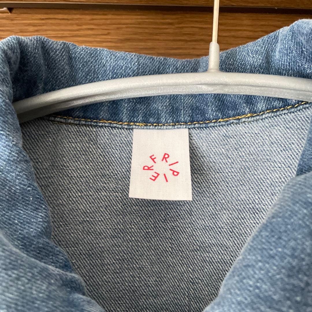 ビアズリー 袖パフ　デニムジャケット